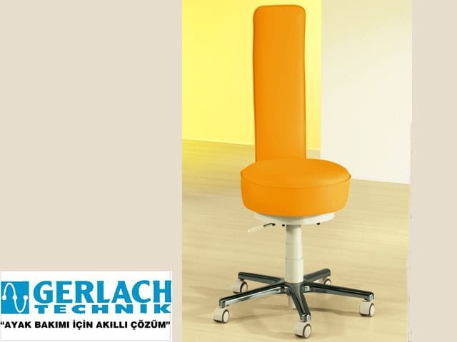 PENDING WORK CHAIR COMPACT EXCLUSIVE